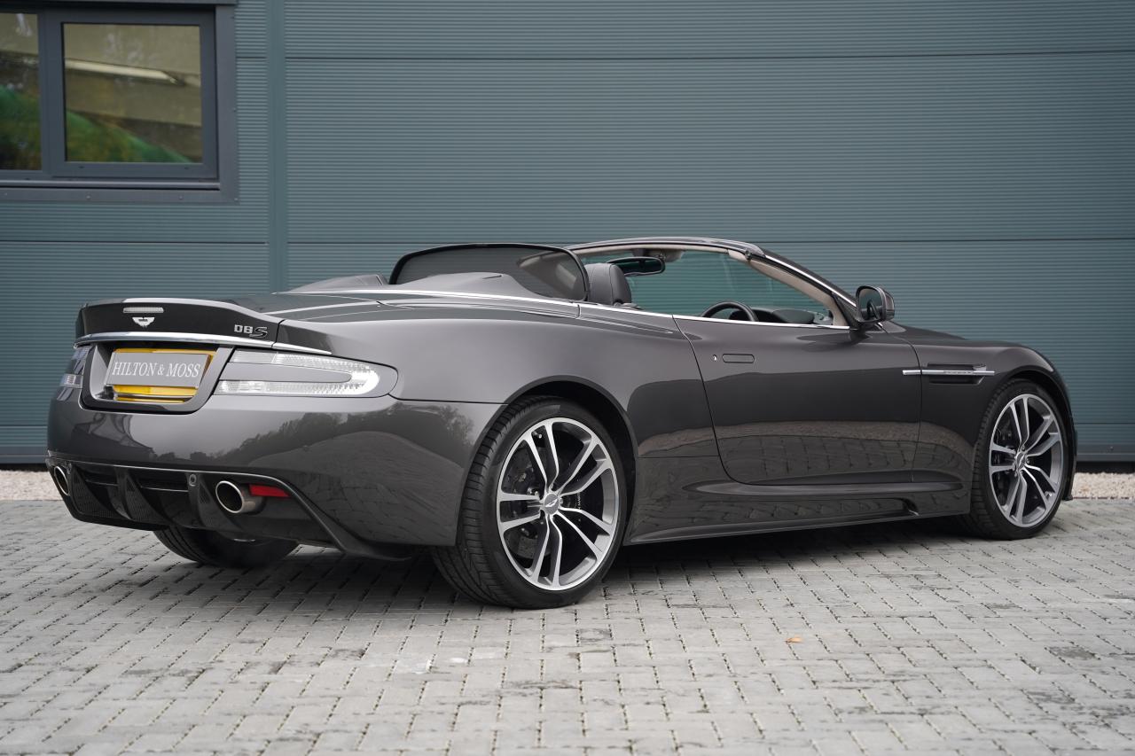 2011 Aston Martin DBS