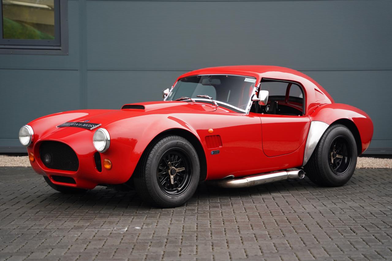 2000 AC Cobra