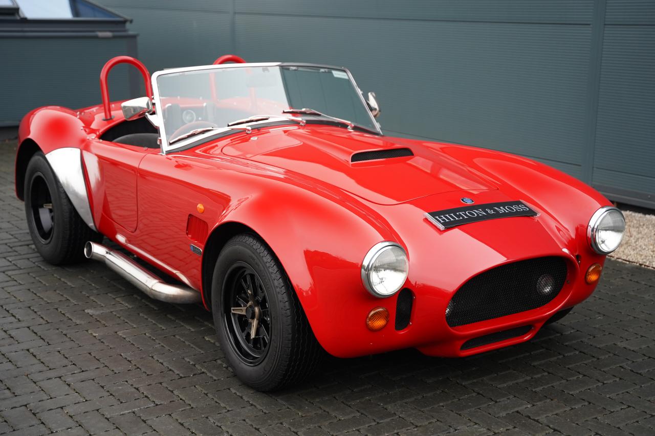 2000 AC Cobra