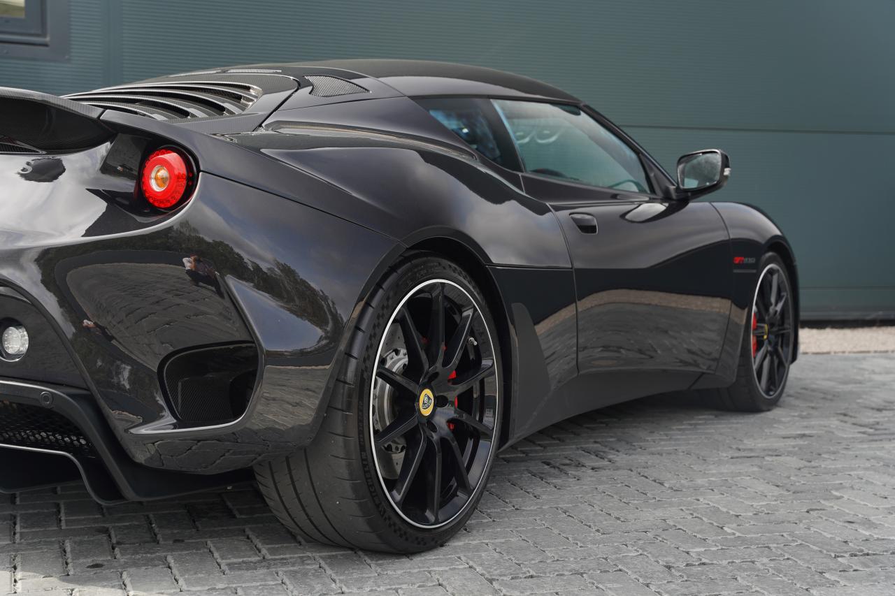 2022 Lotus Evora 