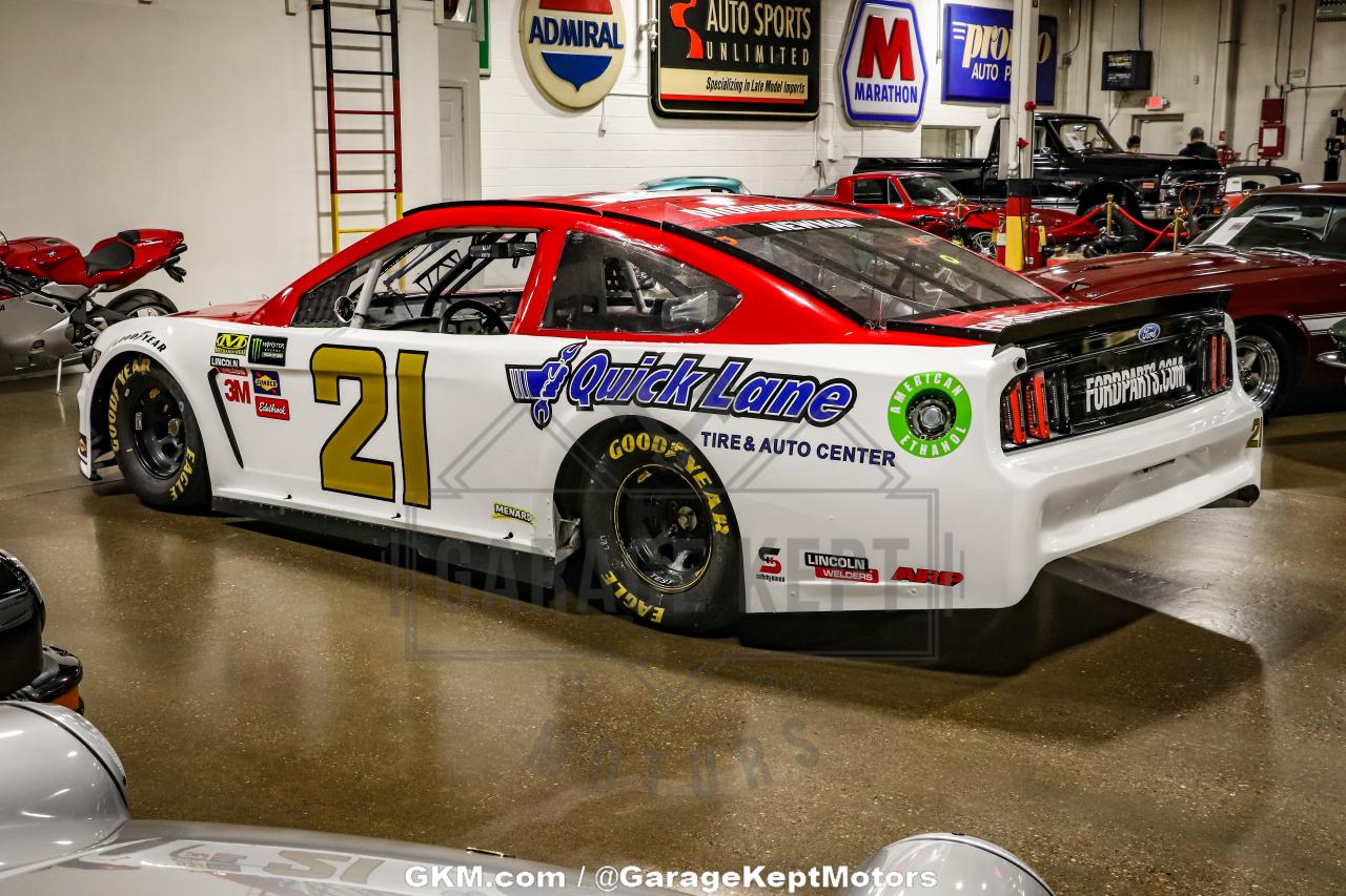 2014 Nascar Cup Car