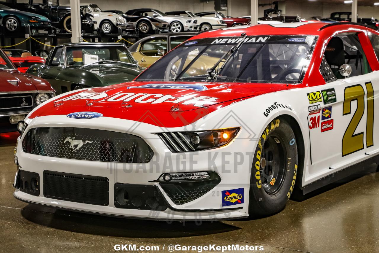 2014 Nascar Cup Car