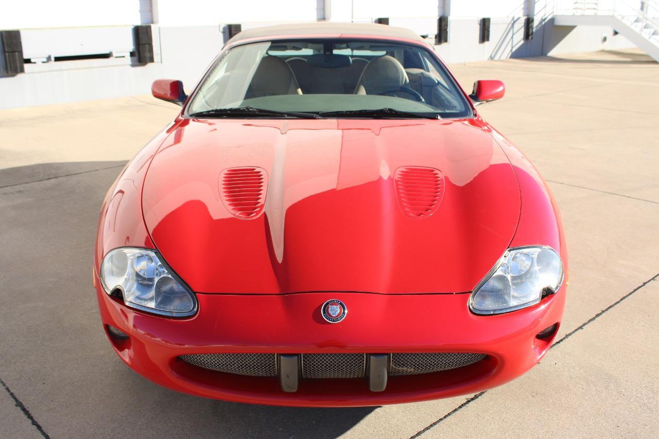 2000 Jaguar XKR