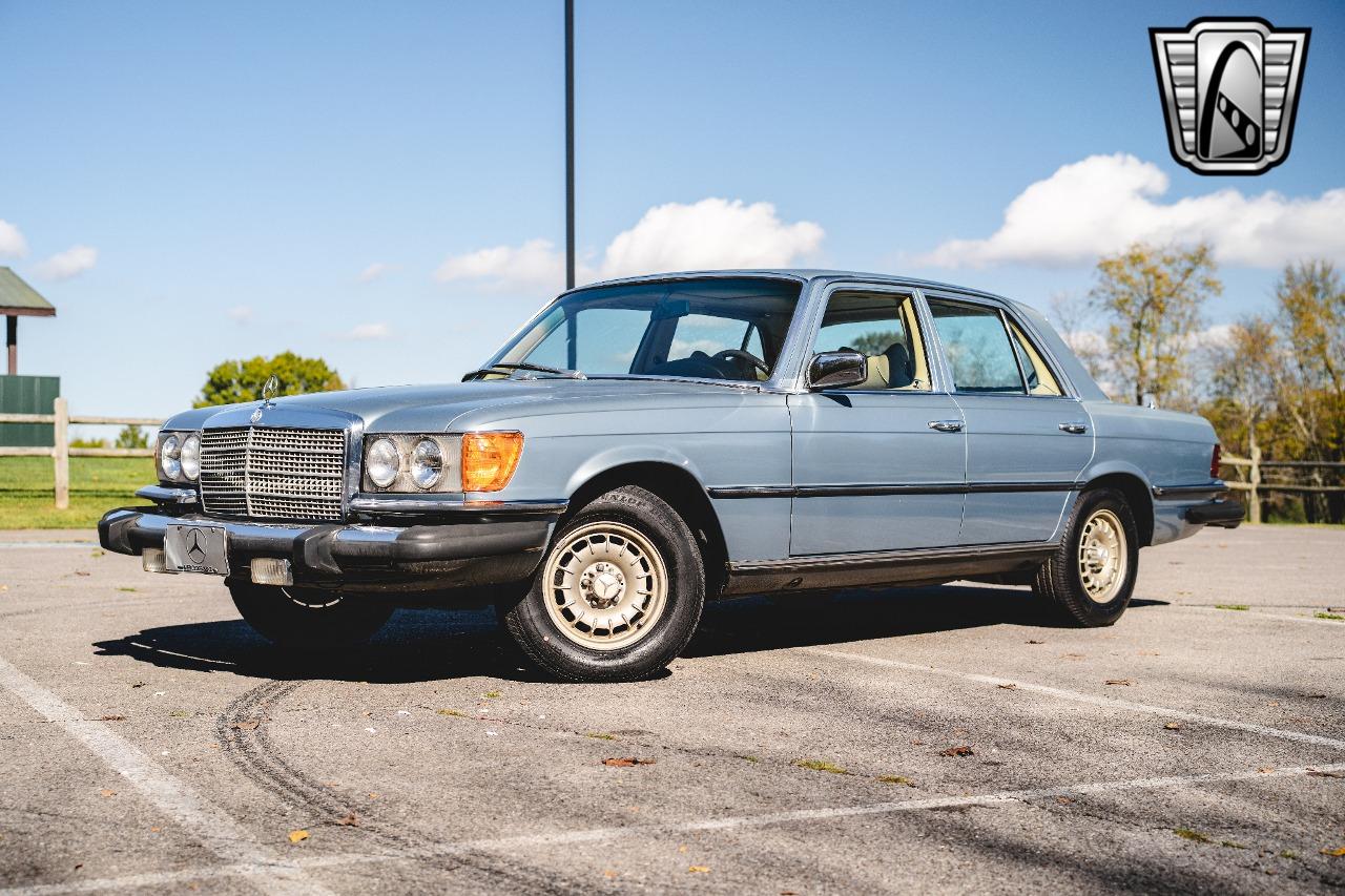 1979 Mercedes - Benz 300