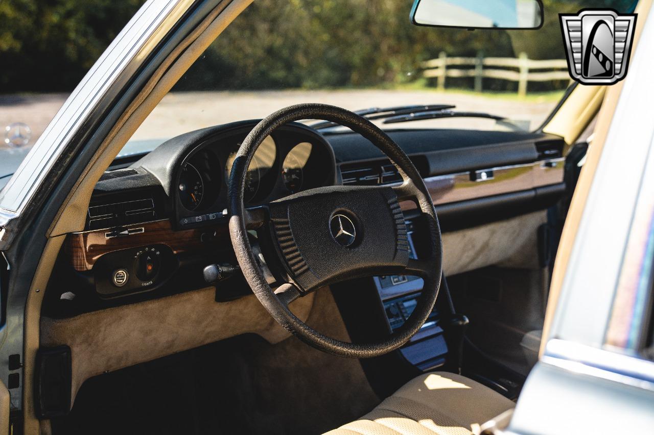 1979 Mercedes - Benz 300