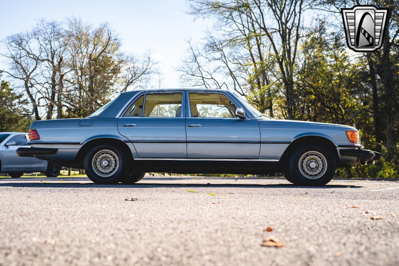 1979 Mercedes - Benz 300