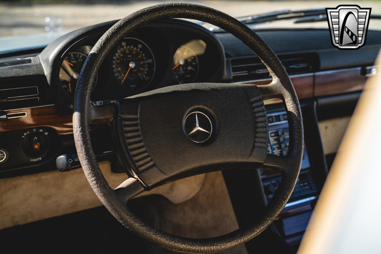 1979 Mercedes - Benz 300