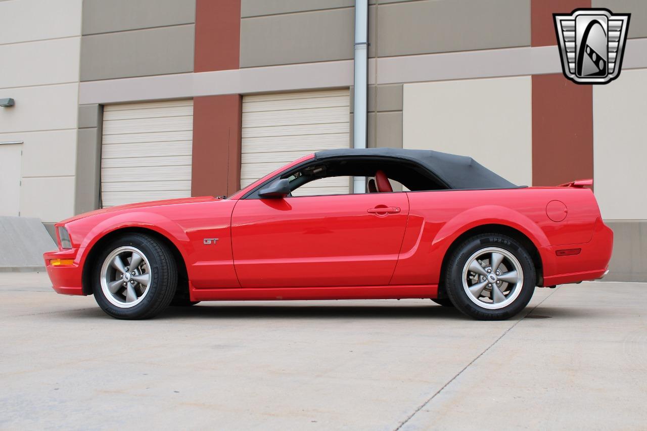 2006 Ford Mustang