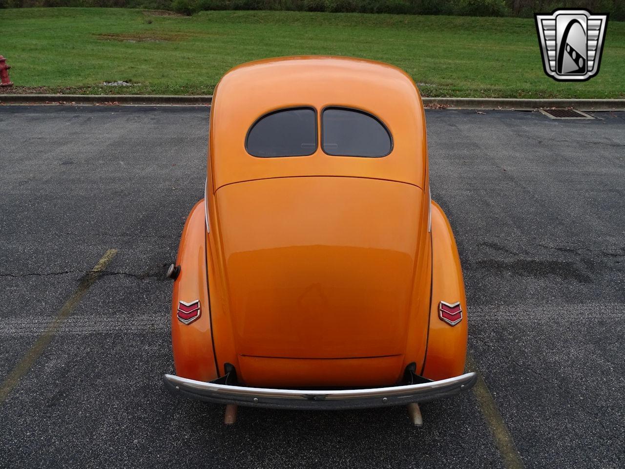 1940 Ford Custom