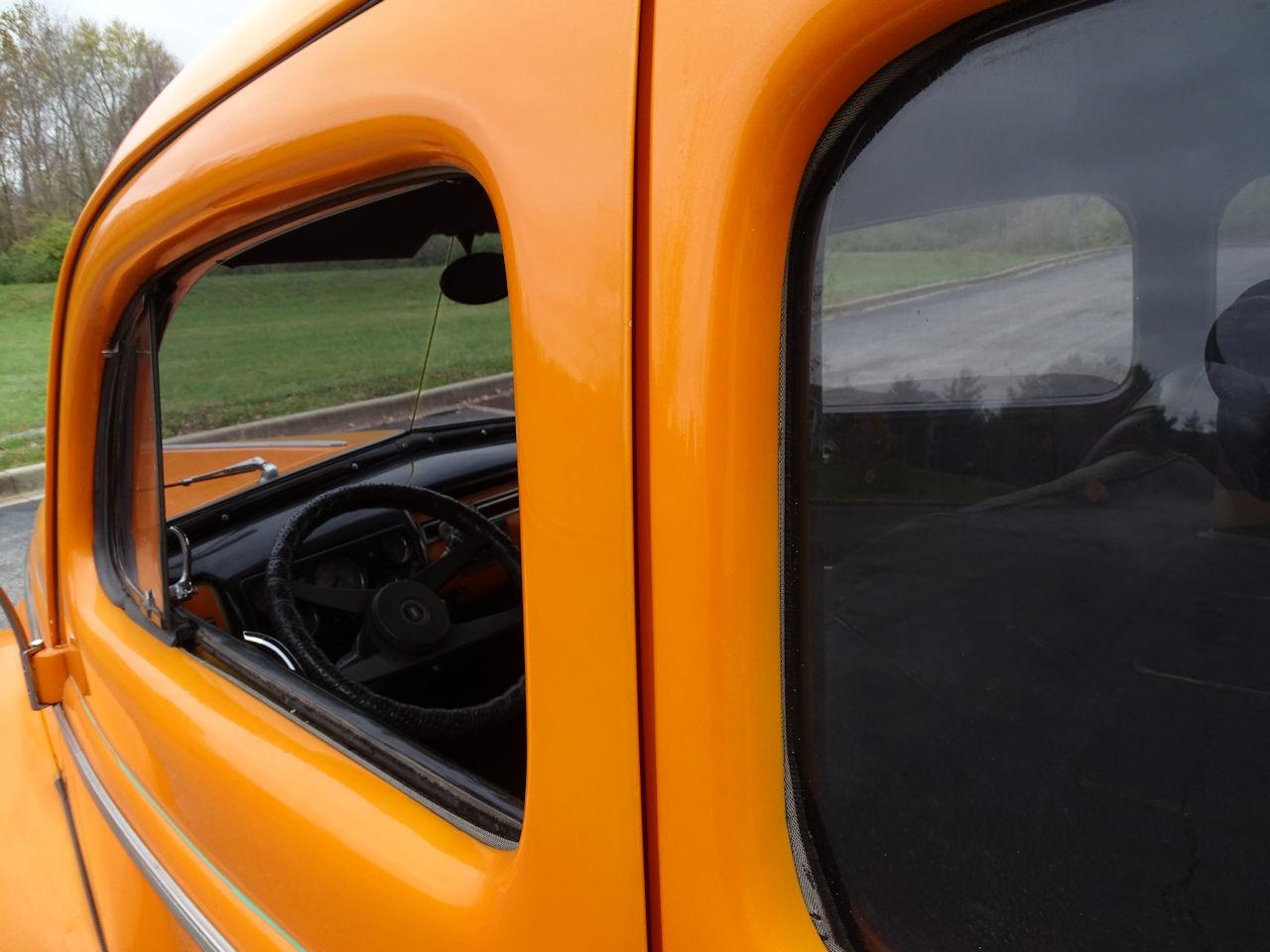 1940 Ford Custom