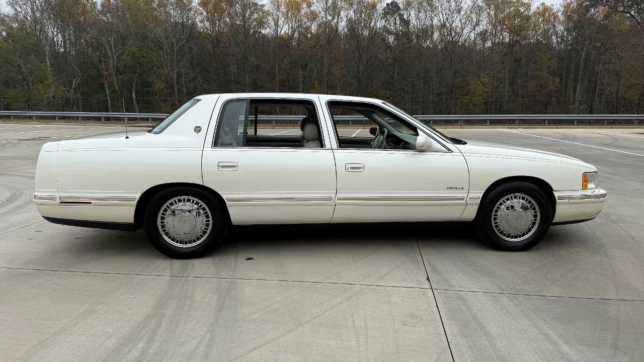 1999 Cadillac DeVille