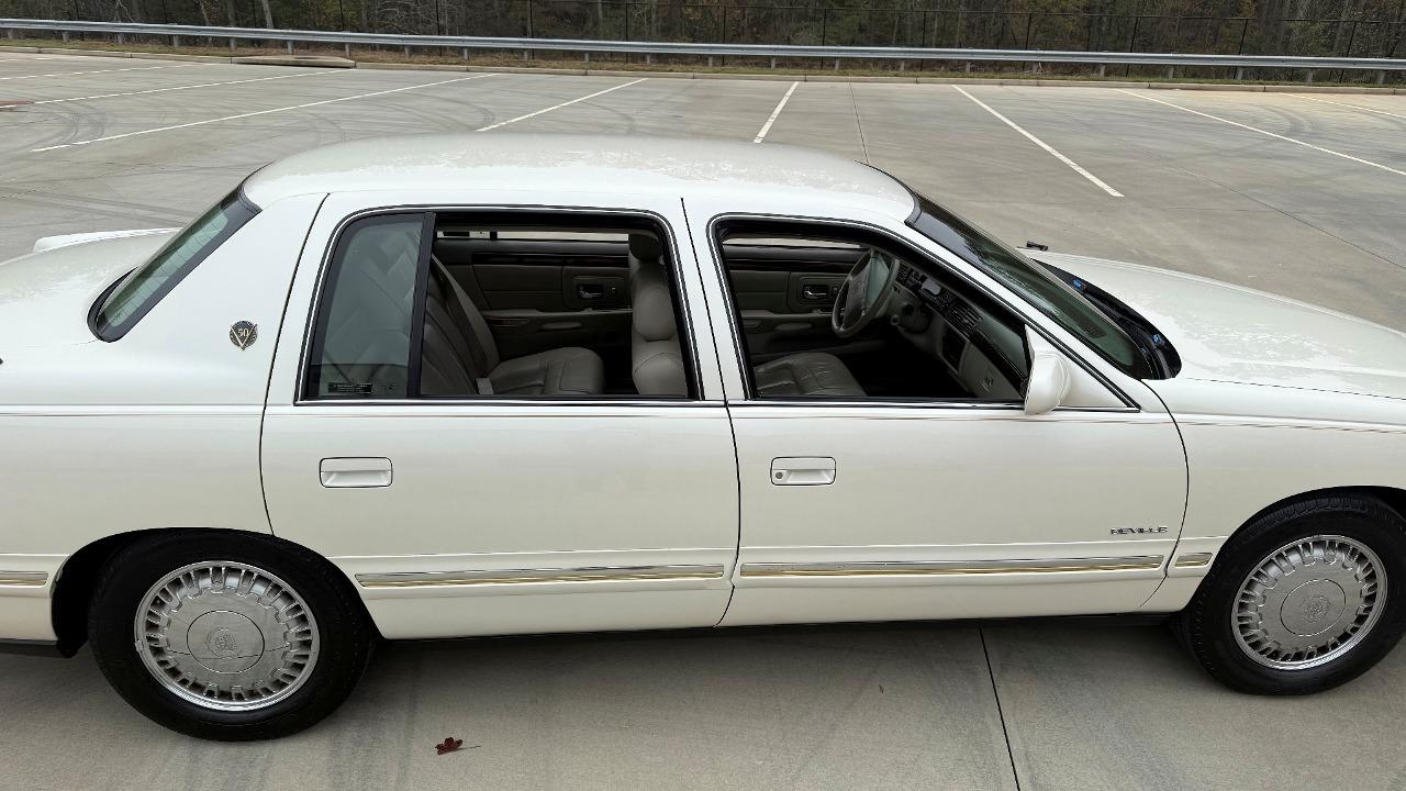 1999 Cadillac DeVille