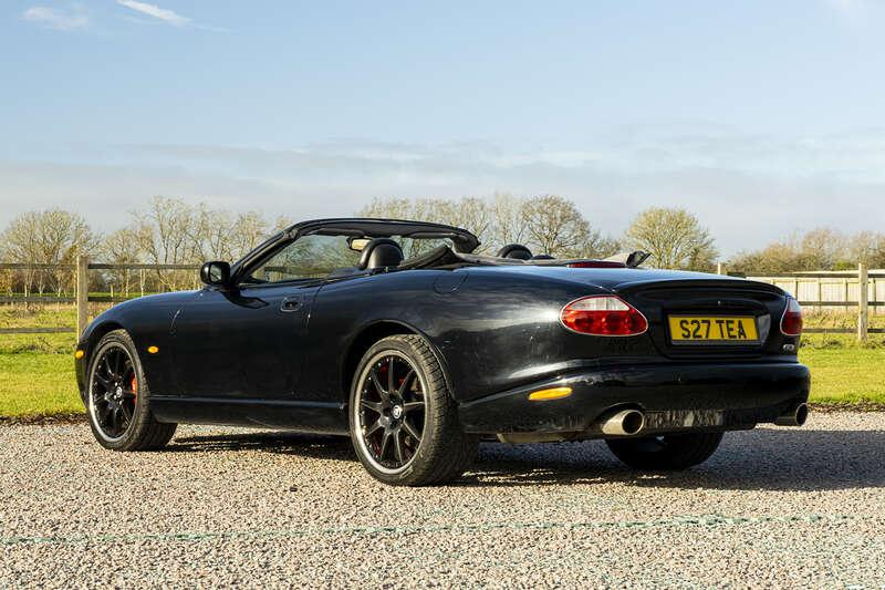 2004 Jaguar XKR CARBON EDITION