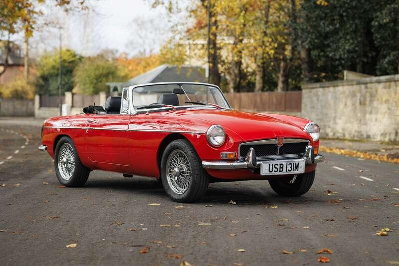 1973 MG B Roadster