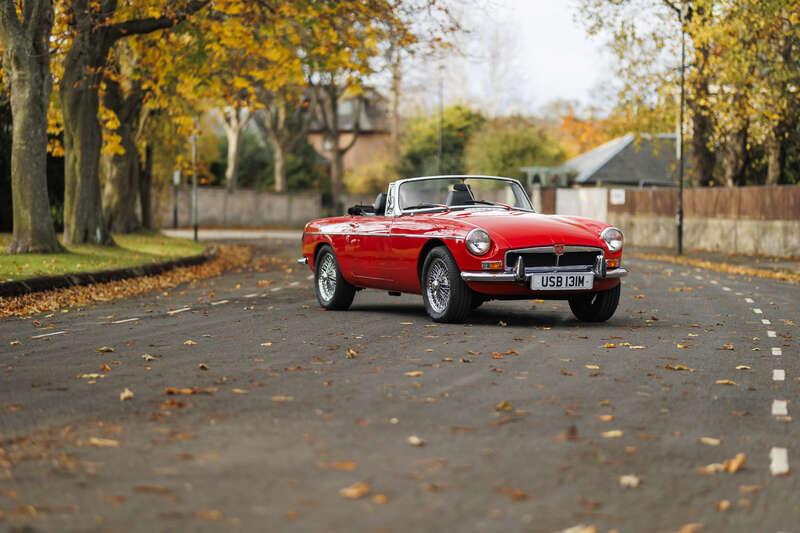 1973 MG B Roadster