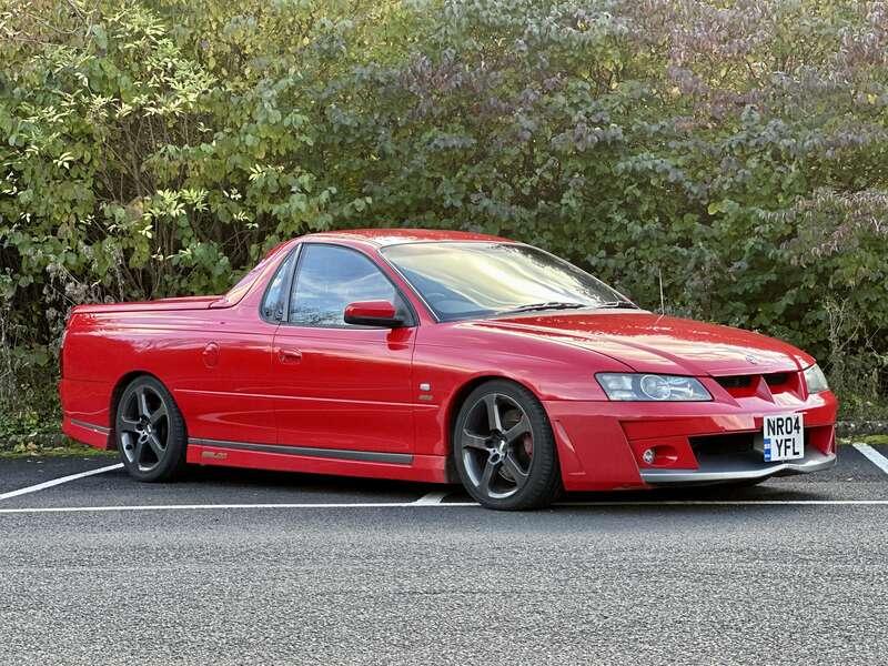 2004 HOLDEN MALOO