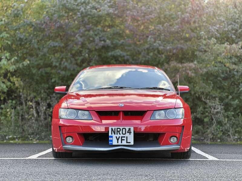 2004 HOLDEN MALOO