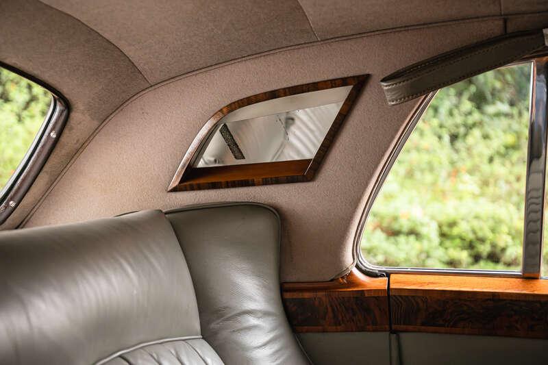 1965 Rolls - Royce SILVER CLOUD III