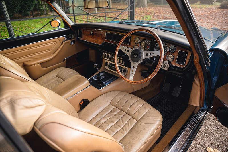 1976 Daimler DOUBLE SIX COUPE MANUAL