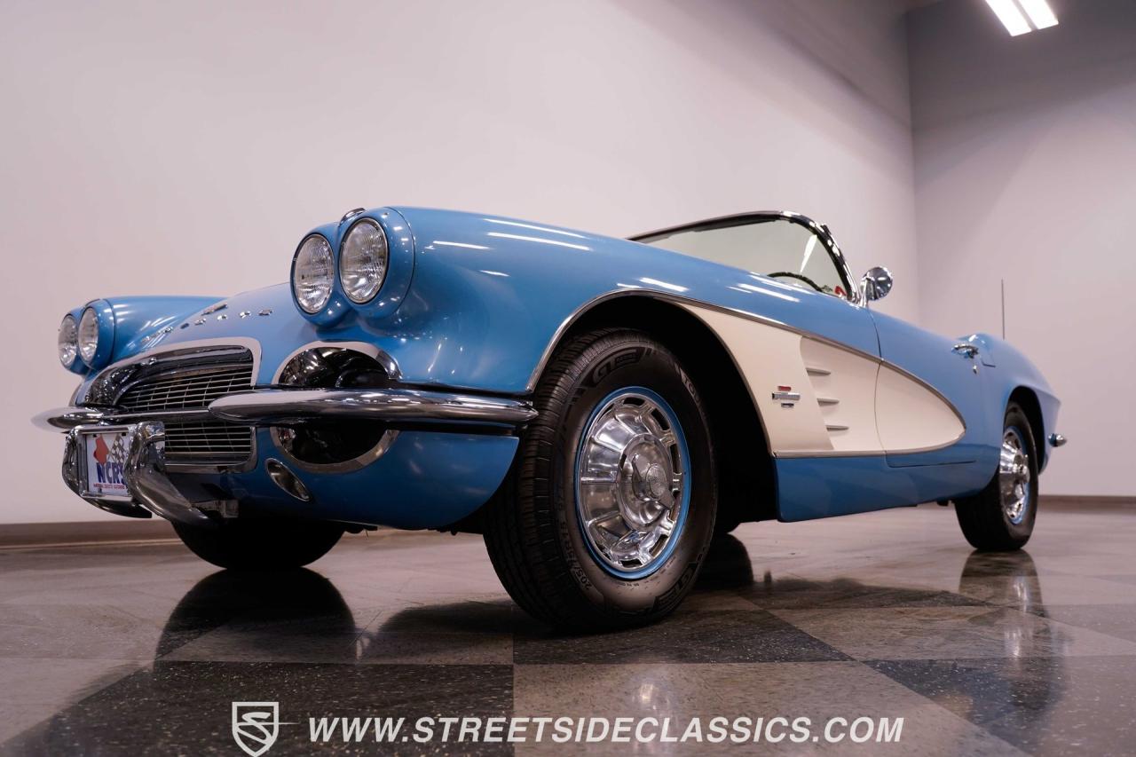 1961 Chevrolet Corvette Convertible