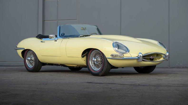 1967 Jaguar E-Type Series 1 4.2 Roadster