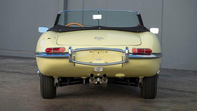 1967 Jaguar E-Type Series 1 4.2 Roadster