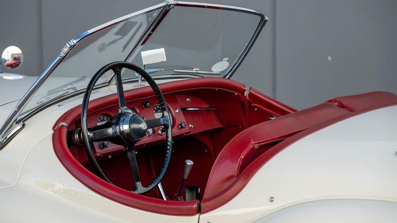 1954 Jaguar XK 120 Roadster