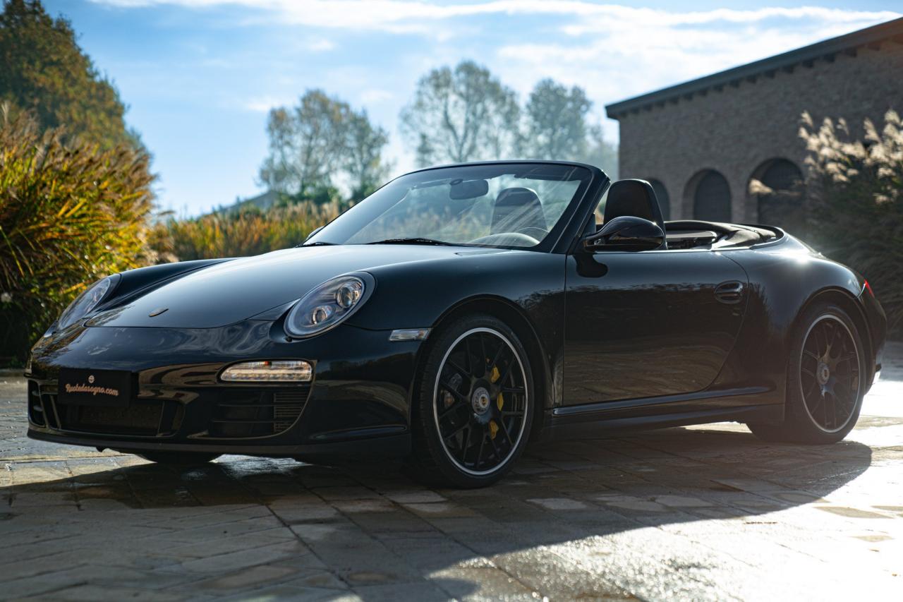 2011 Porsche 997 (911) CARRERA GTS