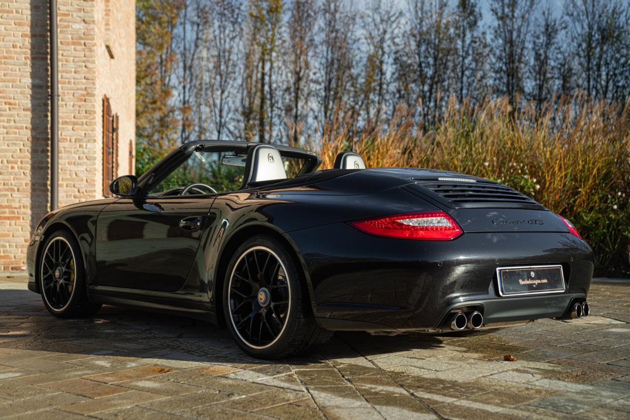 2011 Porsche 997 (911) CARRERA GTS