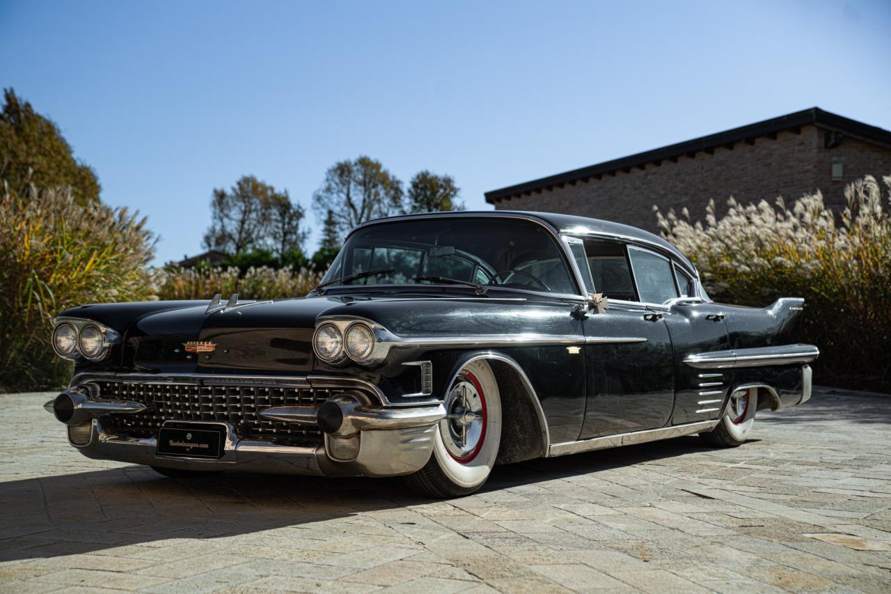 1958 Cadillac SPECIAL SERIES 62 FLEETWOOD SEDAN