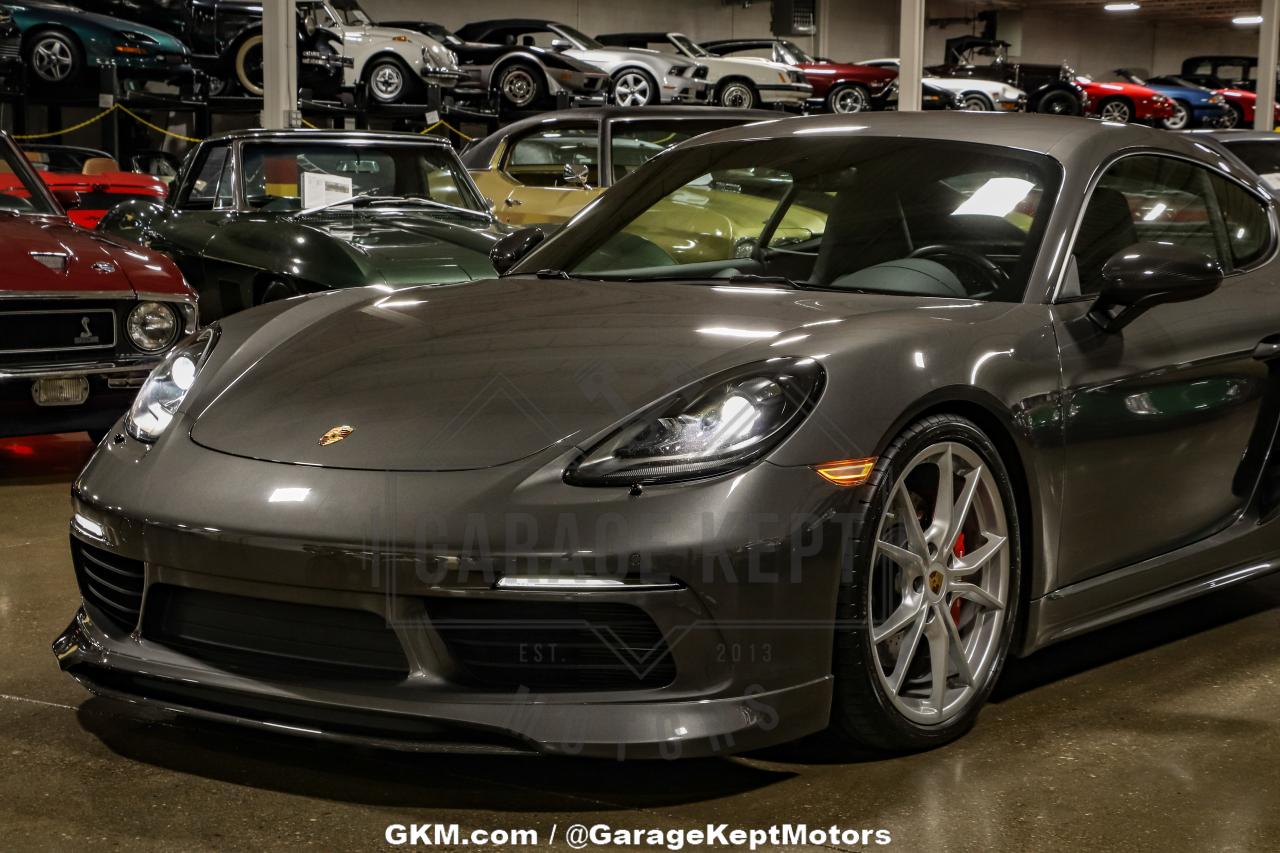 2019 Porsche Cayman S