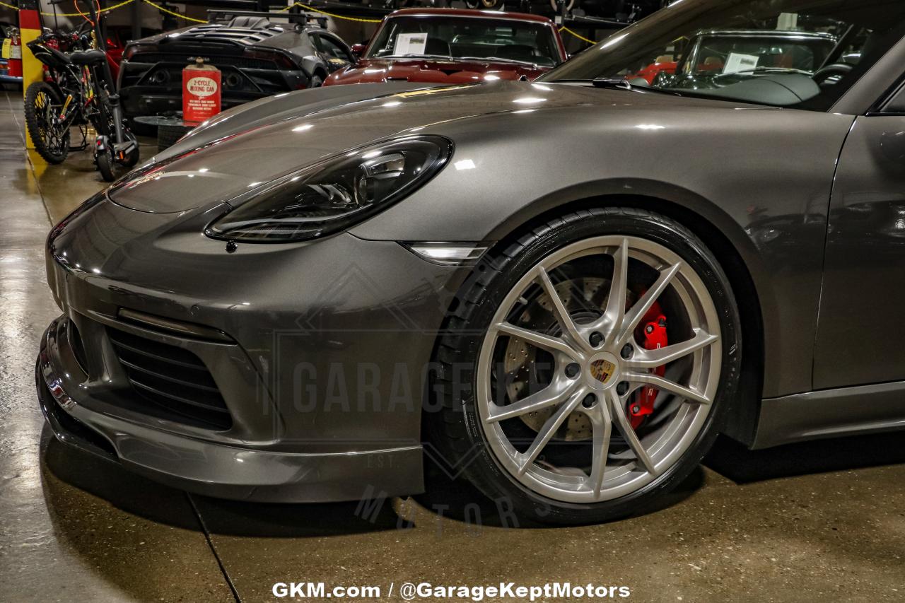 2019 Porsche Cayman S