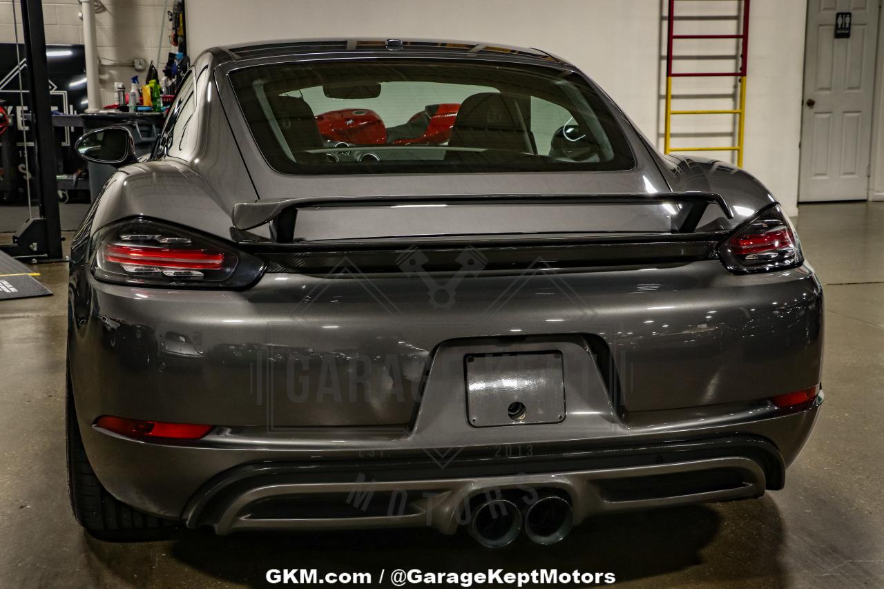 2019 Porsche Cayman S