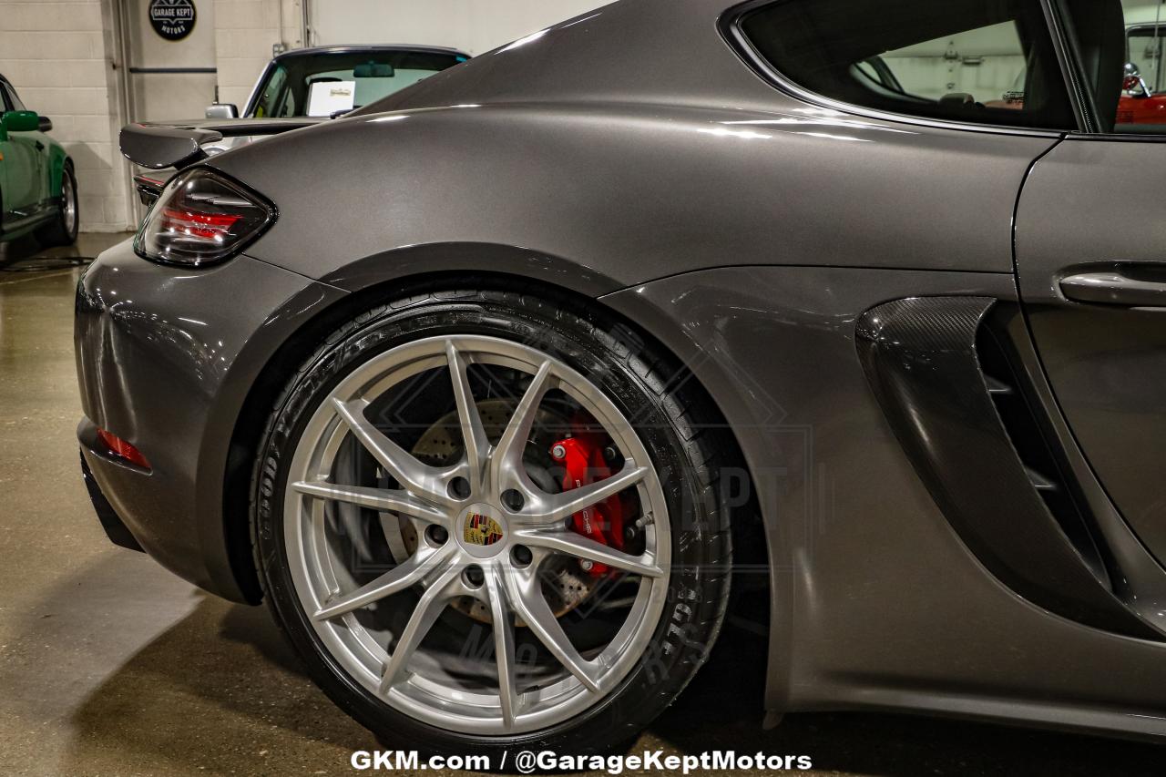 2019 Porsche Cayman S