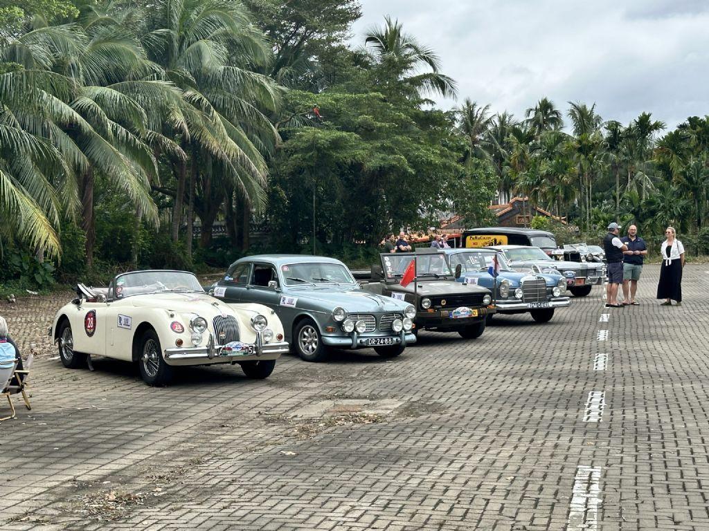 Motorcar Hainan Island