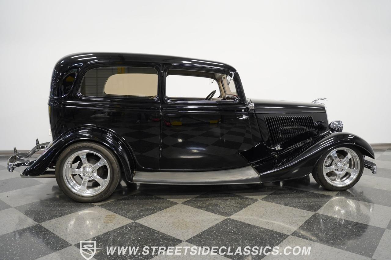 1934 Ford Tudor