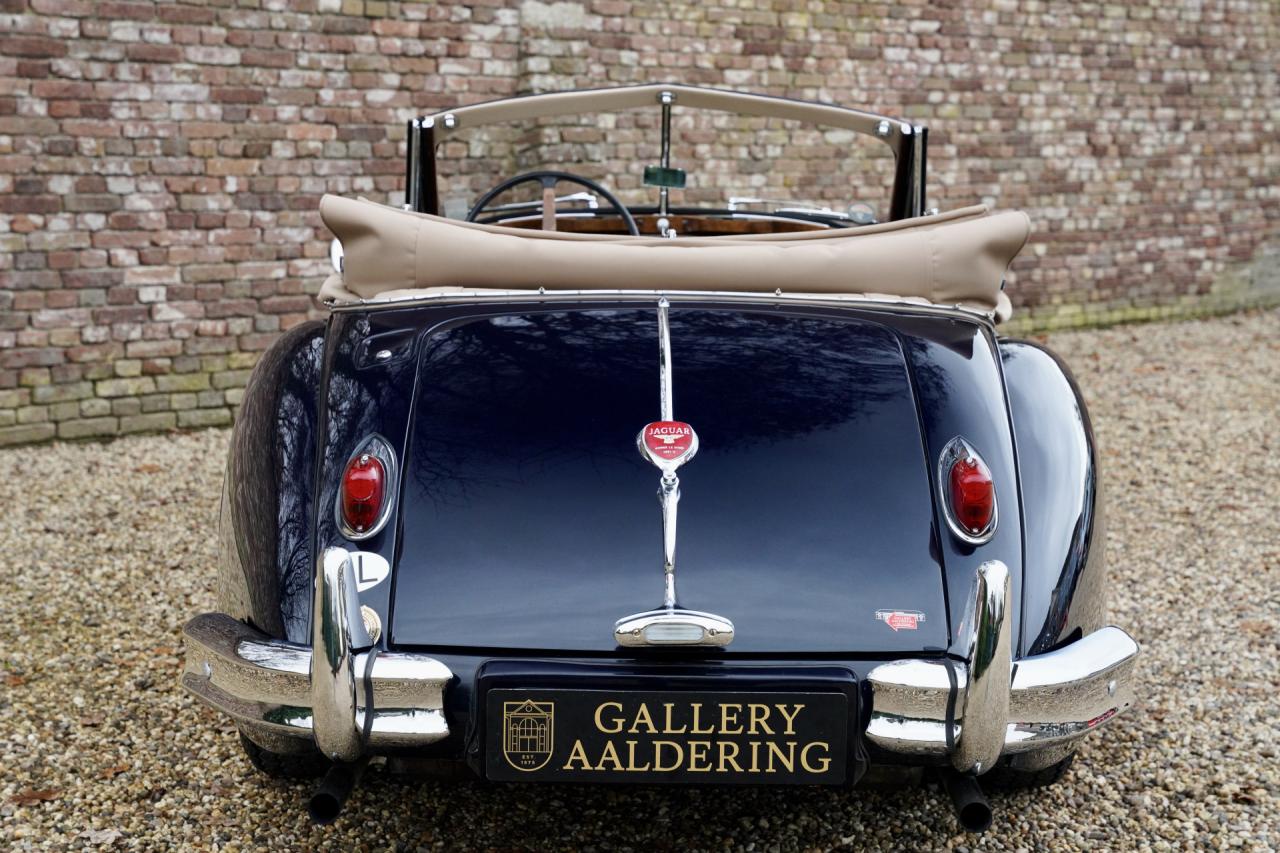 1957 Jaguar XK140 Drophead Coupe