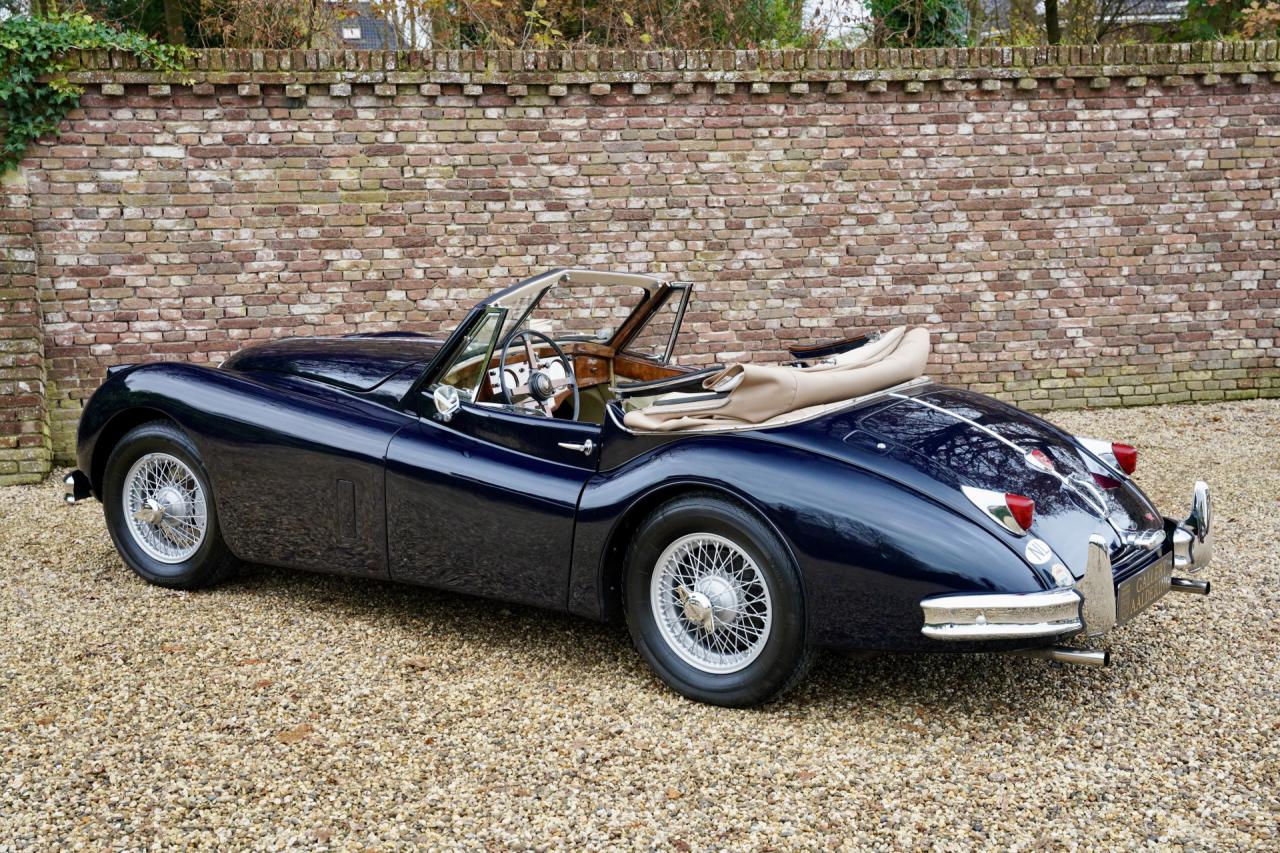 1957 Jaguar XK140 Drophead Coupe