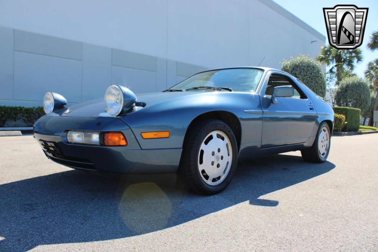 1989 Porsche 928