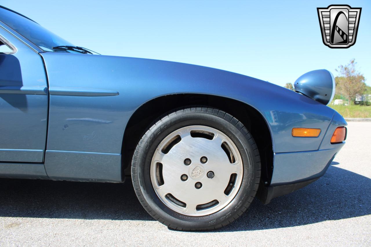 1989 Porsche 928