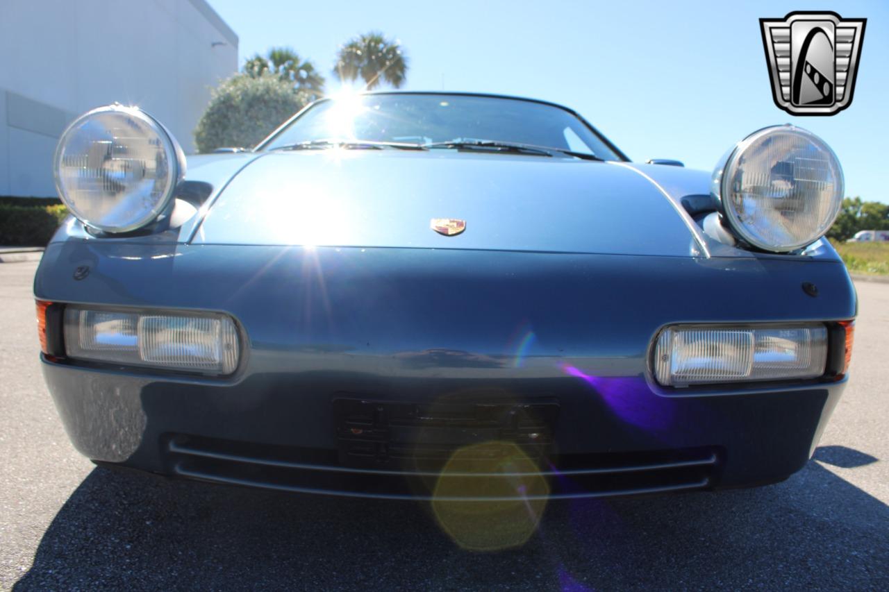 1989 Porsche 928