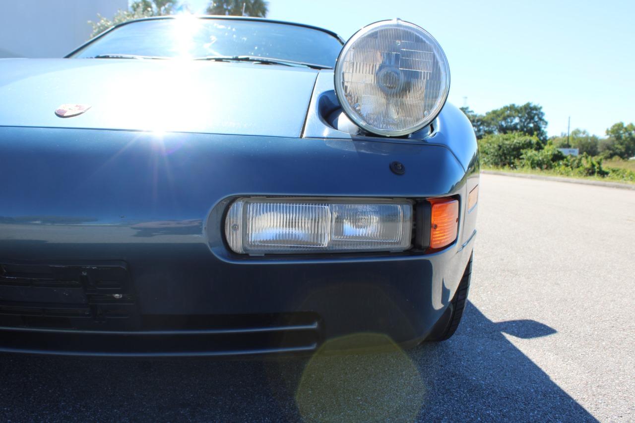 1989 Porsche 928