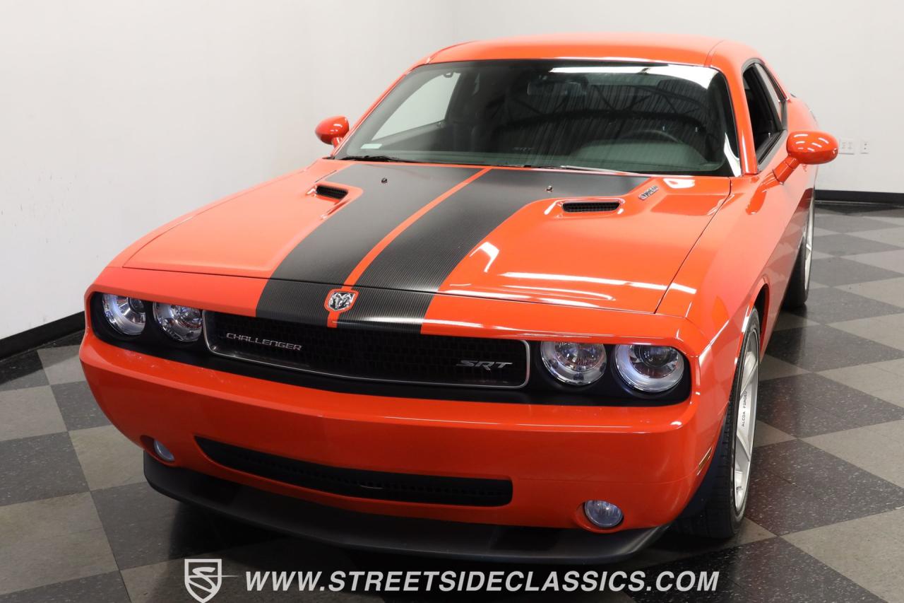 2009 Dodge Challenger SRT-8