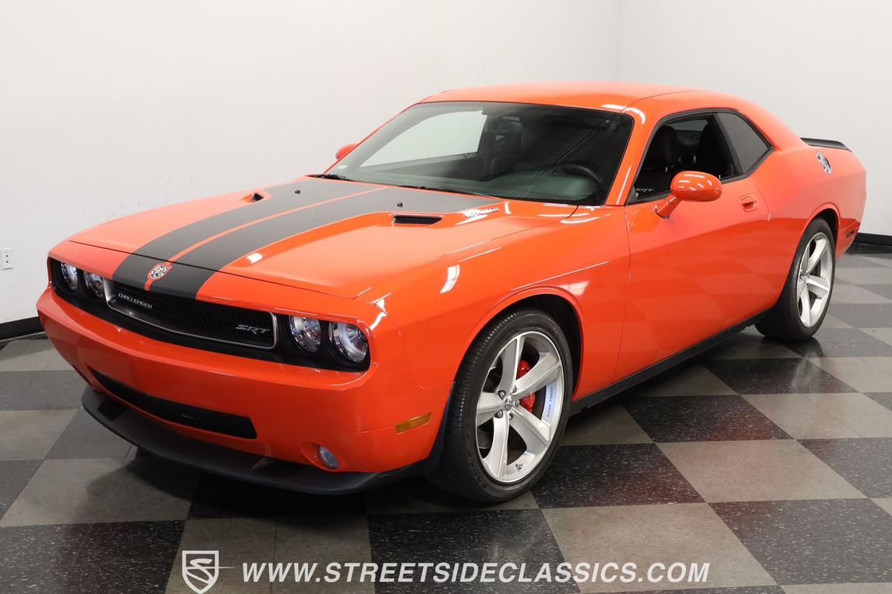 2009 Dodge Challenger SRT-8