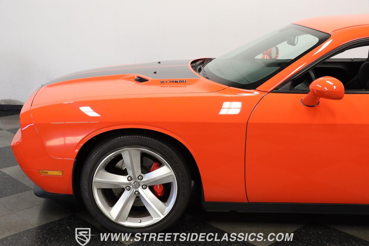 2009 Dodge Challenger SRT-8