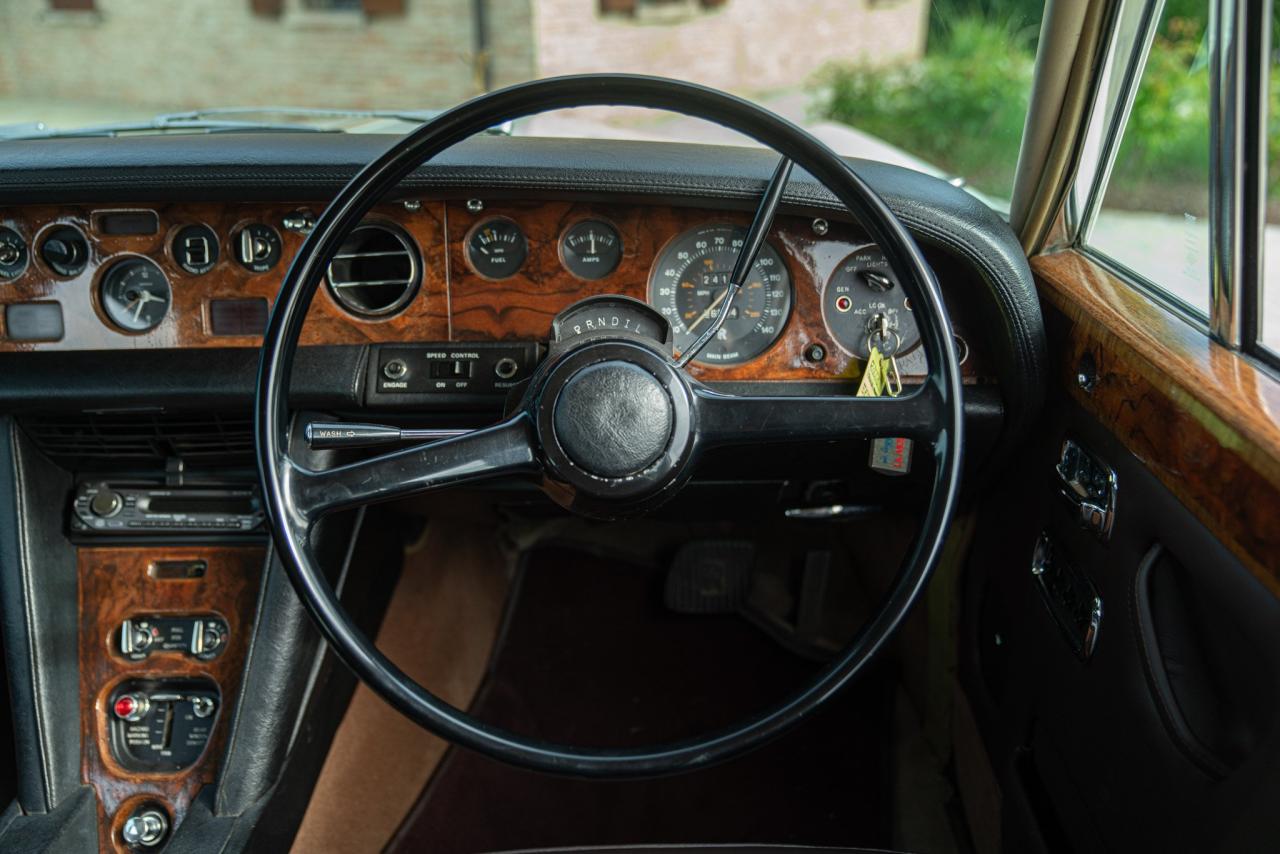 1976 Rolls - Royce Silver Shadow