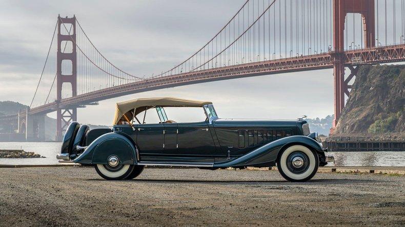 1933 Chrysler Custom Imperial LeBaron Dual-Windshield Phaeton