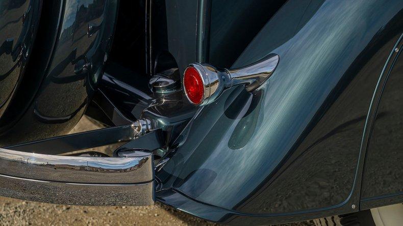 1933 Chrysler Custom Imperial LeBaron Dual-Windshield Phaeton