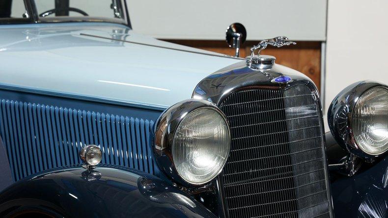 1933 Lincoln KB Custom Dietrich Convertible Sedan