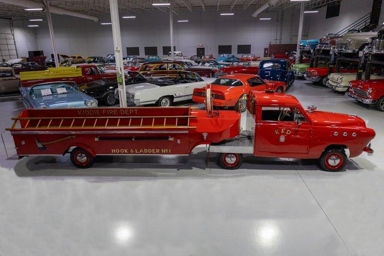 1951 Crosley Hook &amp; Ladder Fire Truck